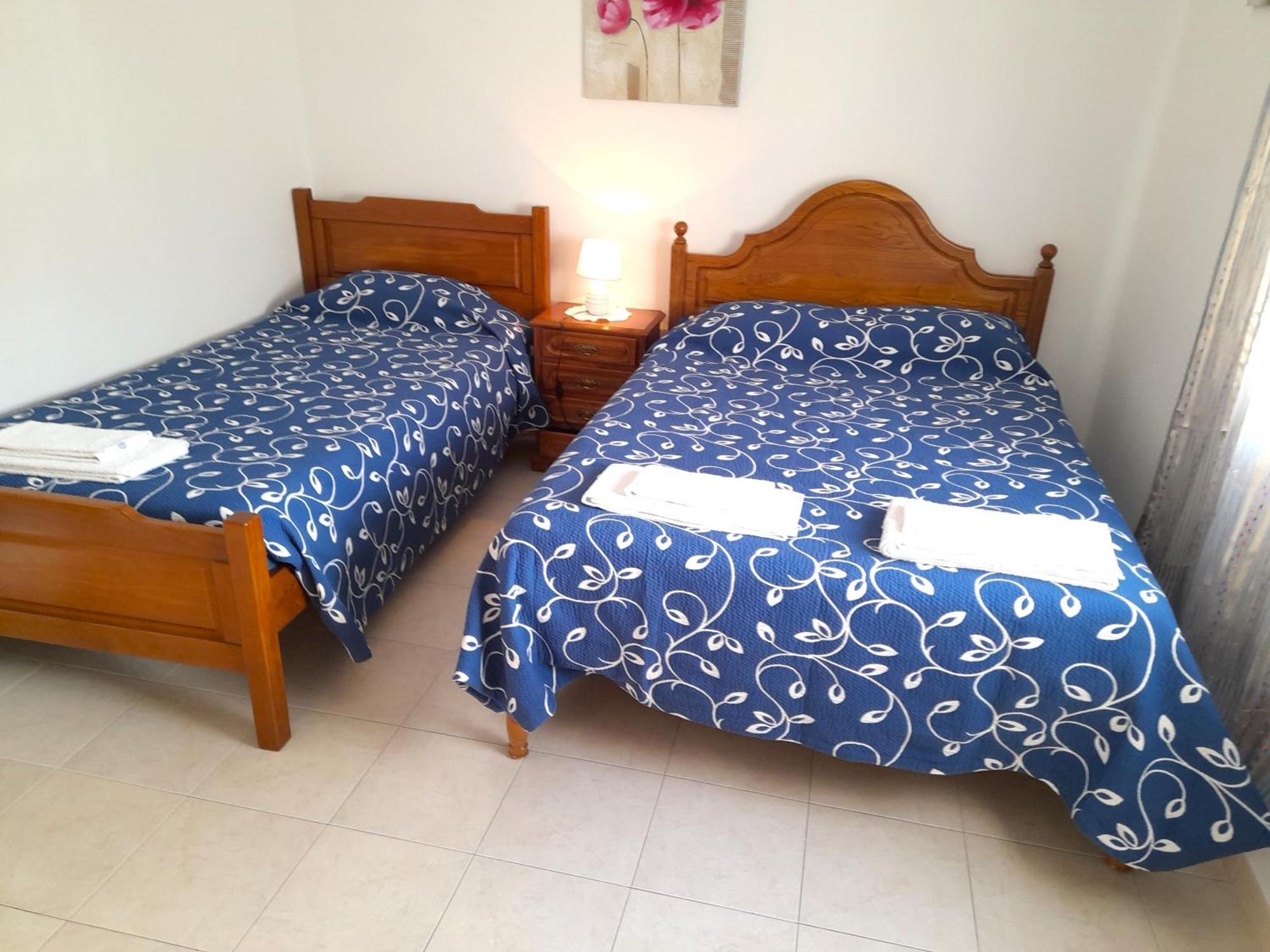 Pacheco'S Guesthouse Lagos Room photo