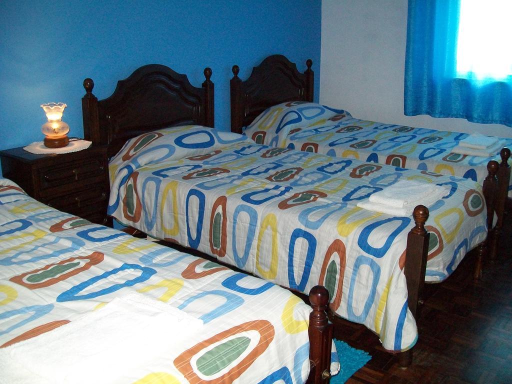 Pacheco'S Guesthouse Lagos Exterior photo